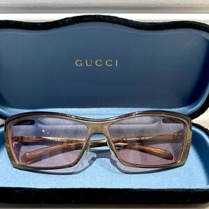 Gucci 1990s VINTAGE sunglasses!